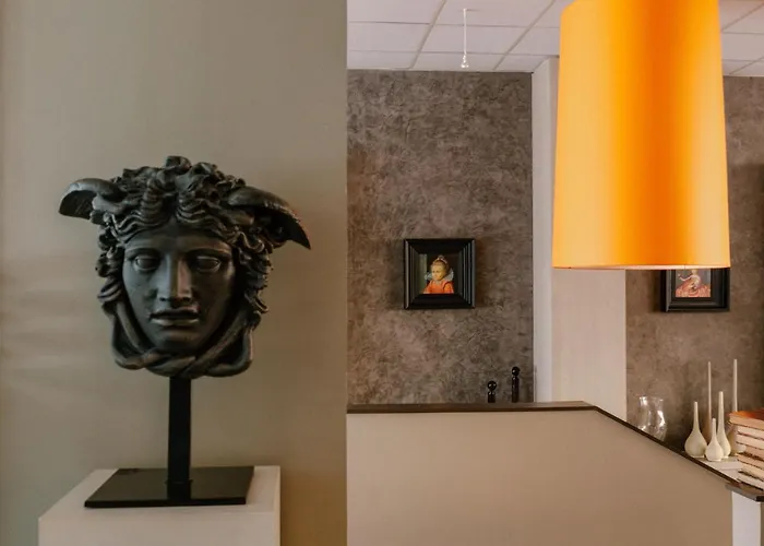 Chateauneuf Aparthotel Menton