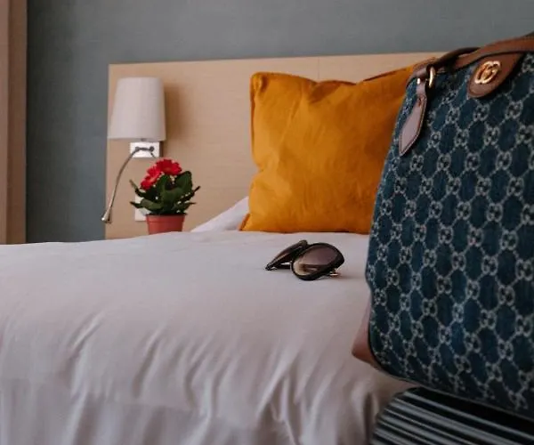 Chateauneuf Aparthotel