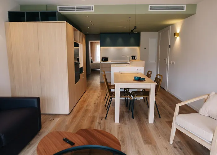 Aparthotel Chateauneuf