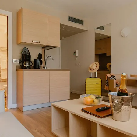 Chateauneuf Apart Otel Menton