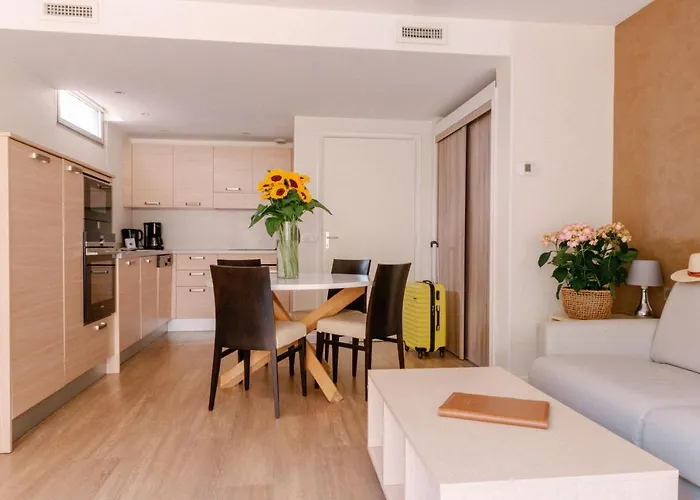 Chateauneuf Μεντόν