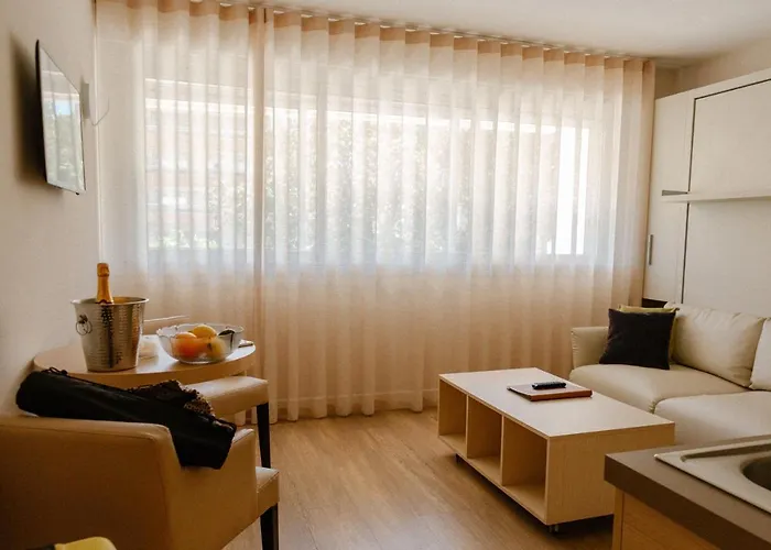 Chateauneuf Aparthotel Menton