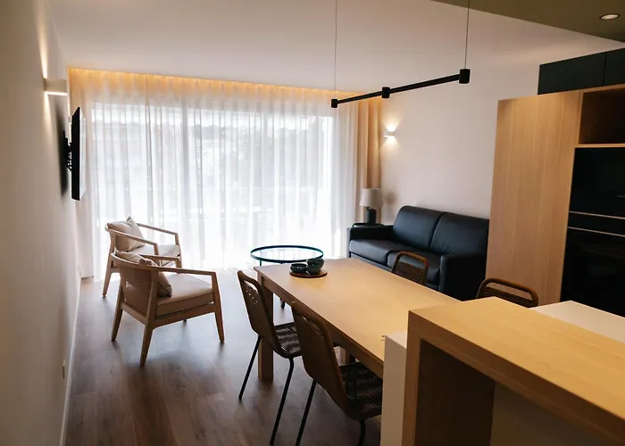 Ξενοδοχείο με διαμερίσματα Chateauneuf 4*