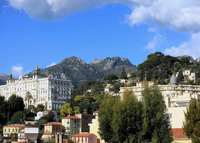 Chateauneuf 4* Μεντόν